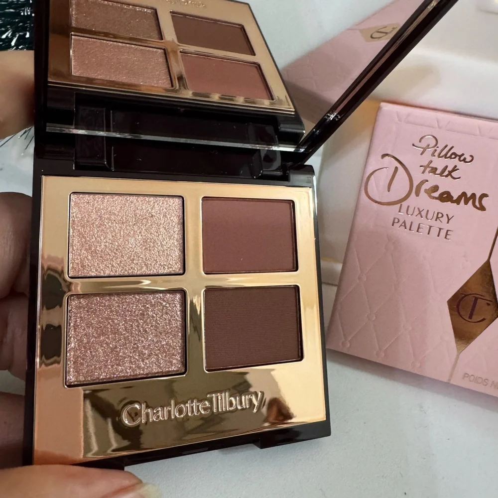 Charlotte Tilbury Pillow Talk Dreams Eyeshadow Palette - Pink and Brown